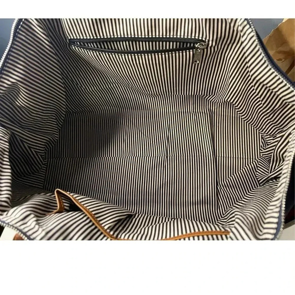 NWT Brouk & Co Original Duffel Bag in Navy Blue - Picture 10 of 14